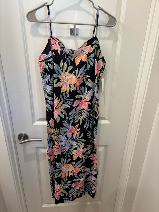 Billabong Dresses & Skirts - NWT Billabong Black Floral Slip Dress with Pink & Peach Blooms- L